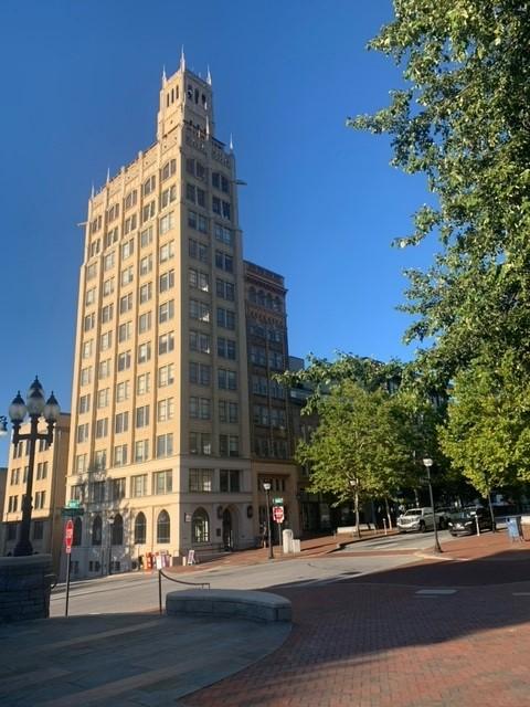 Choosing the Right Firm for Your Unique Legal Needs